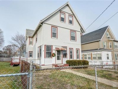 37 Radford Ln, Dorchester, MA, 02124