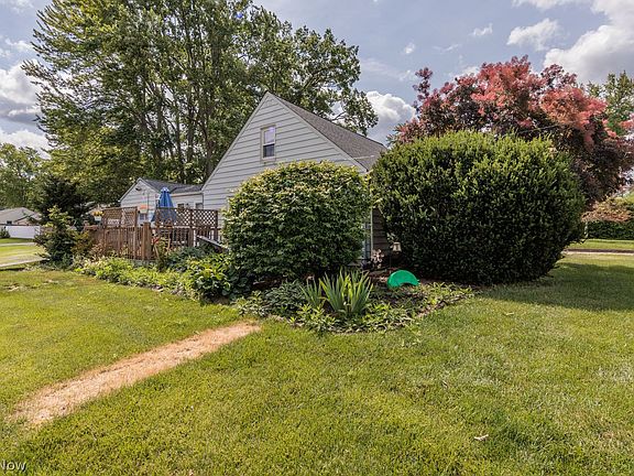 2nd image of 2765 Nagel Rd