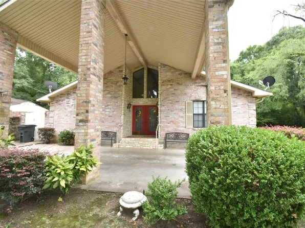 103 Whippoorwill Dr, Livingston, TX 77351
