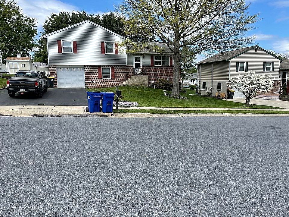 1st image of 136 Thomas Dr