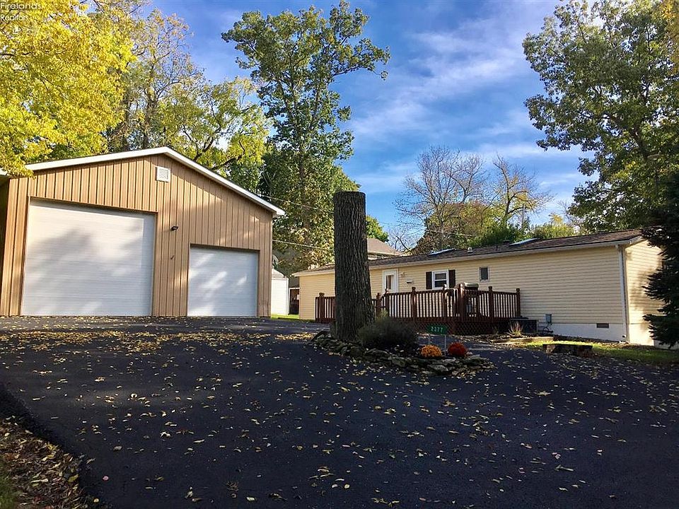 1st image of 2377 S Oak Knoll Dr