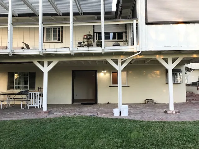 Highland Dr — Photo 8