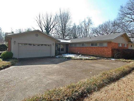 2nd image of 1177 Hayne Rd