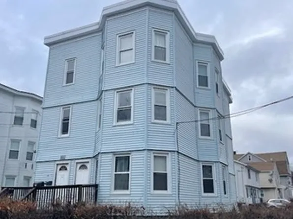 20 Alvord Ave, Chicopee, MA 01020