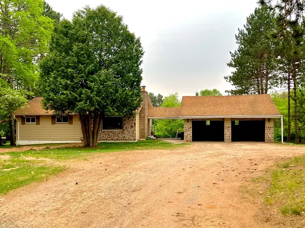 621 E Superior Ave, Crystal Falls, MI 49920