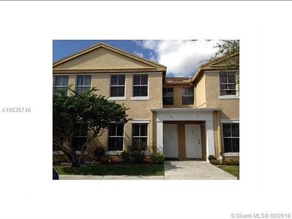 4th image of 9203 Fontainebleau Blvd #0