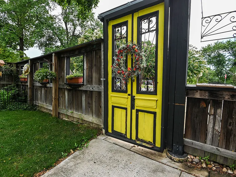 531 Gladhill Rd #B — Photo 13