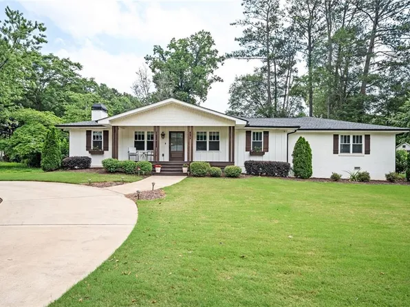 1335 Cliffwood Dr SE, Smyrna, GA 30080
