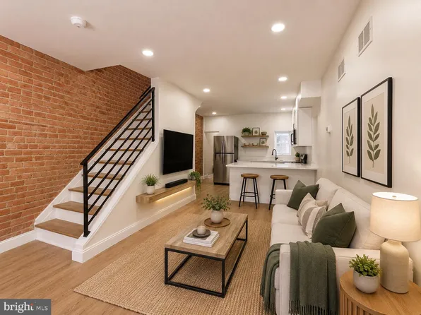 2762 Martha St, Philadelphia, PA 19134