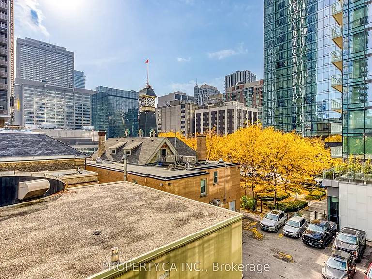 21 Scollard St #406 — Photo 20