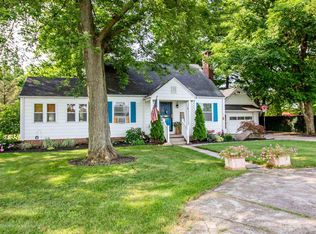 611 W Wallen Rd, Fort Wayne, IN 46825