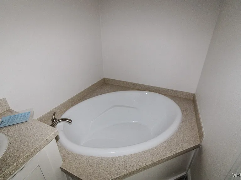 1336 La Crescenta Dr #1 — Photo 19