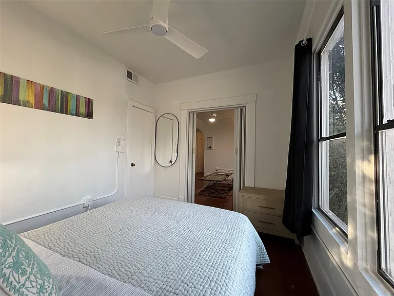 402 Hyde Park Blvd #1 — Photo 25