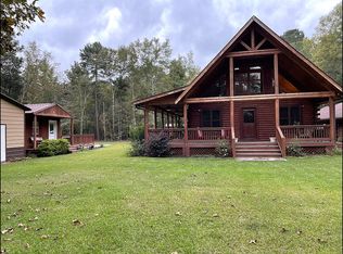 125 Acorn Ln, Santee, SC 29142