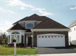 23 Schindler Ct, Somerset, NJ 08873