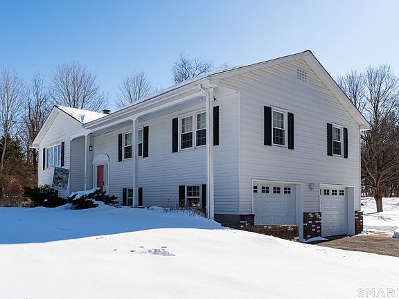 2nd image of 1039 Durham Road