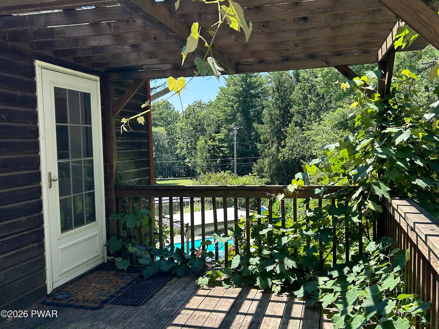 1 bed, 1.0 bath, 1200 sqft, $2,100 — Photo 3