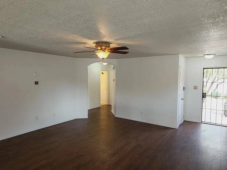 1008 Saw Mill Rd NE — Photo 6