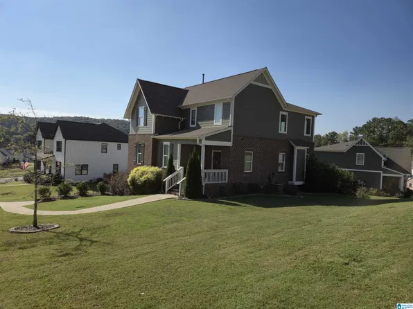 135 Macdonald Ct, Springville, AL 35146