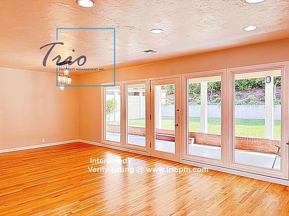2nd image of 30 Sunset Dr