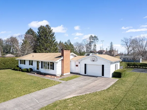 126 Highland View St, Westfield, MA 01085