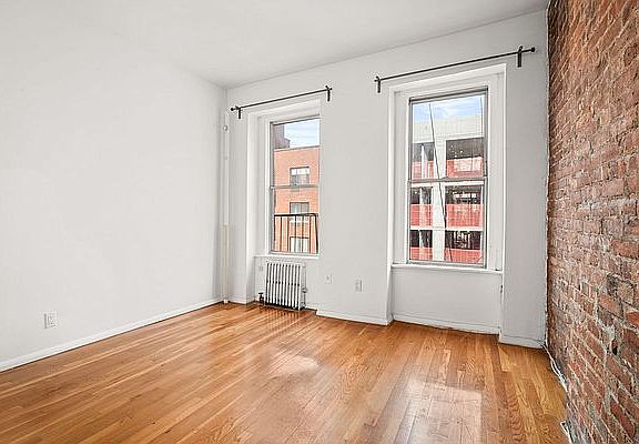 5th image of 448 W 54th St APT 4A