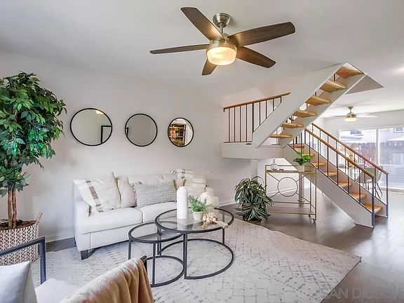 2nd image of 10625 Aristocrat Ct