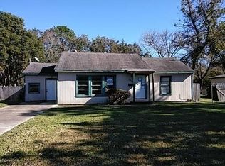 1011 Lake Rd, La Marque, TX 77568