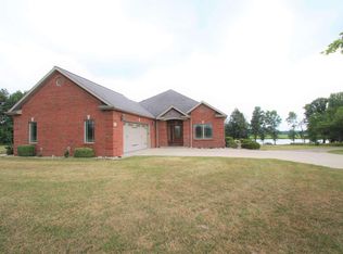 8718 Sycamore Rd, Plymouth, IN 46563