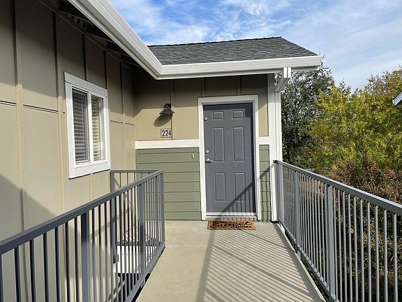 3rd image of 1818 Moore Blvd APT 224