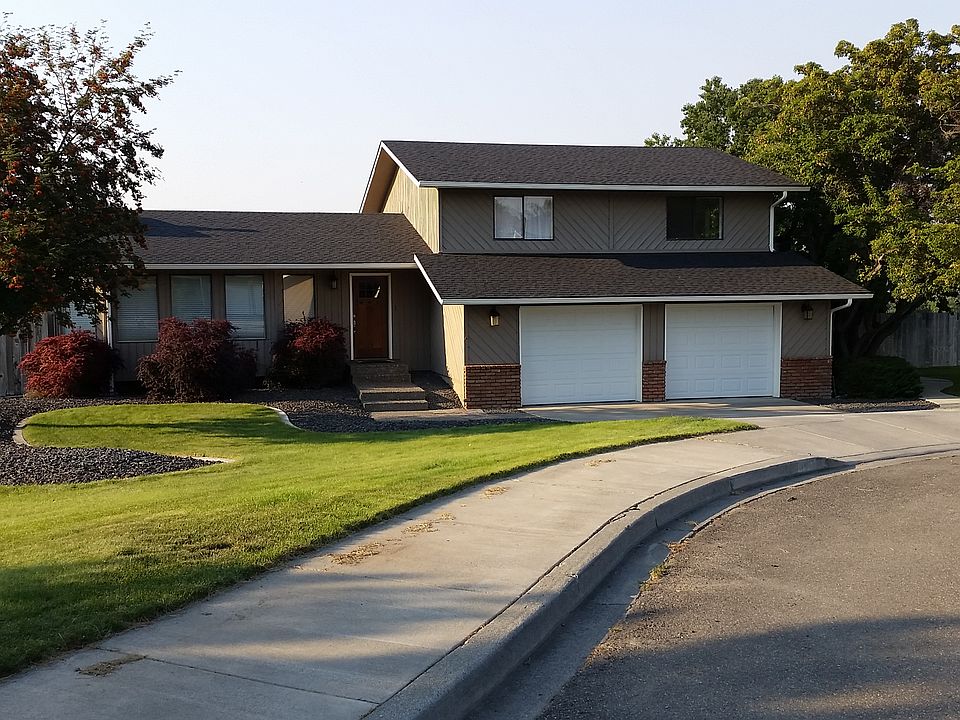 1st image of 1079 S Memorial Dr
