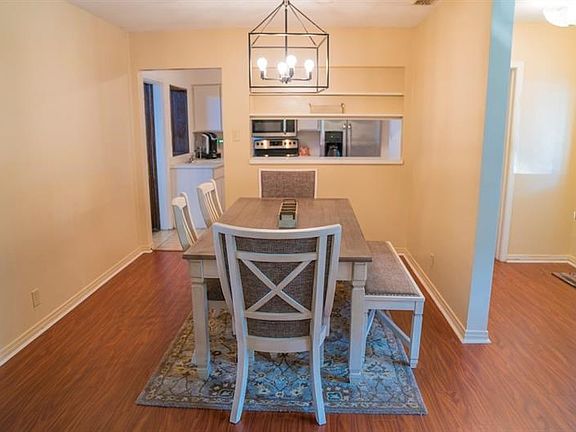 3rd image of 809 Monaco Dr