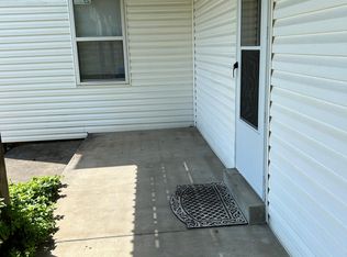 310 Locust St #A, Carnegie, PA 15106