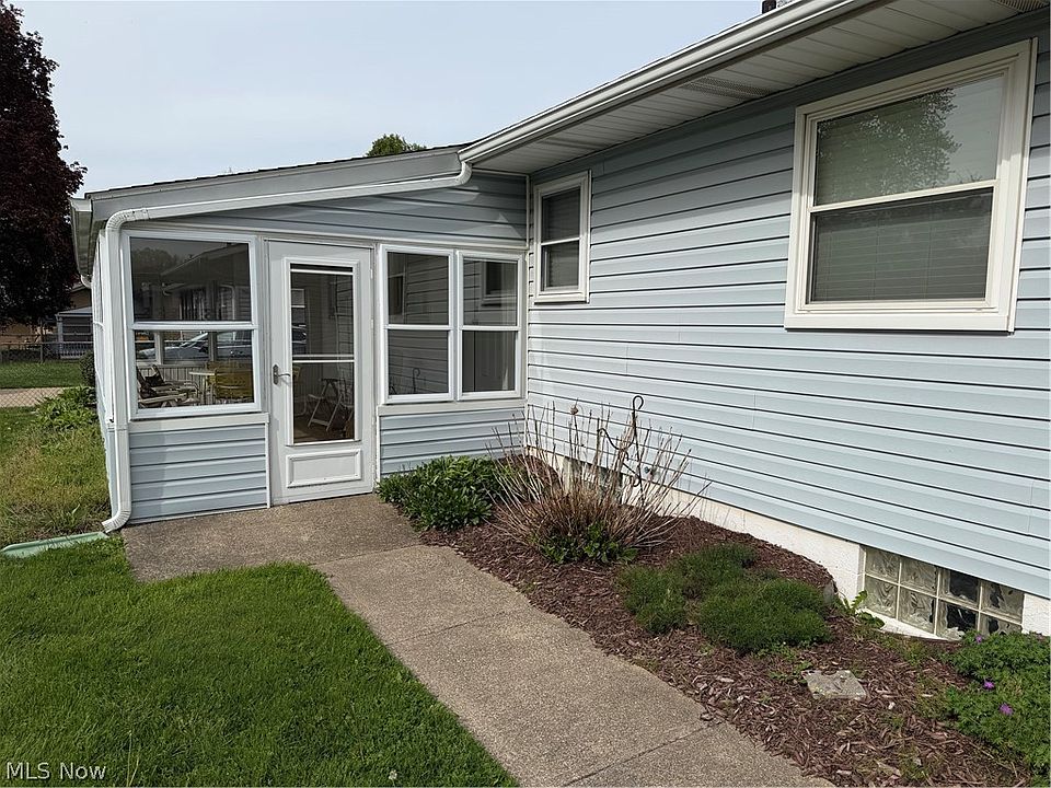 2nd image of 112 West Ave