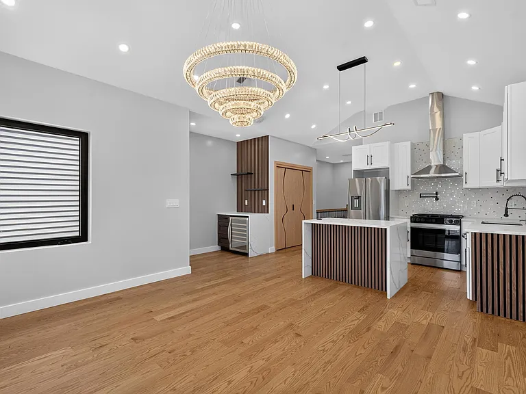 482 John F Kennedy Blvd #2 — Photo 8