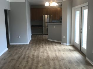 280 Seven Farms Dr #1-203, Charleston, SC 29492