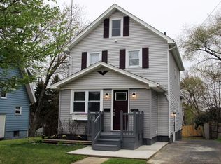 2110 SW 17th St, Akron, OH 44314