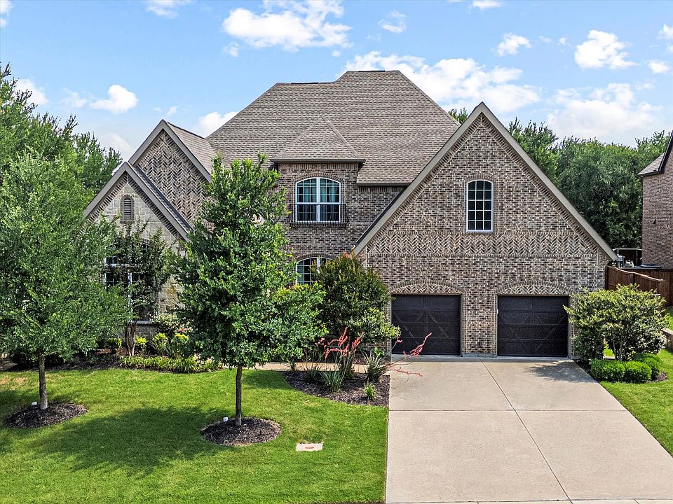 1st image of 10933 Smoky Oak Trl