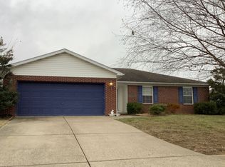 5233 Sequoia Dr, Newburgh, IN