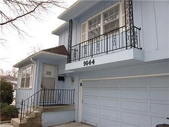 2nd image of 9644 Outlook St