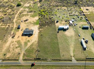 250 Foster Rd #9, Pleasanton, TX 78064
