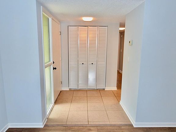 Front Entrance and Closet.