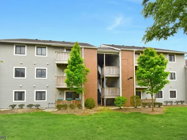 4815 Ravens Crest Dr, Plainsboro Twp., NJ 08536