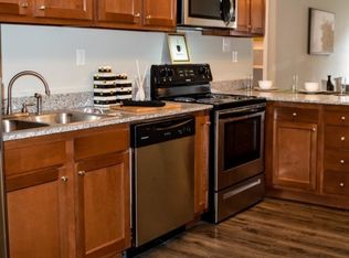 200 Oakcrest Dr APT 255B, Lafayette, LA 70503