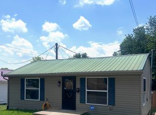 106 Pinecrest St, Paris, KY 40361