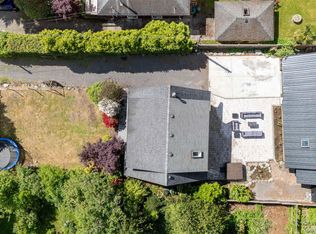 1320 Eagle Cliff Rd, Bowen Island, BC V0N 1G1