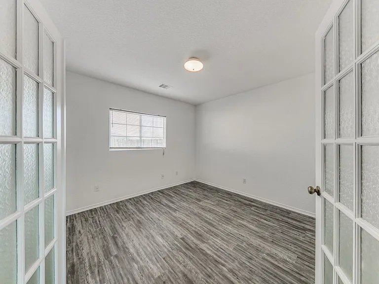 7315 Booker Bay — Photo 7