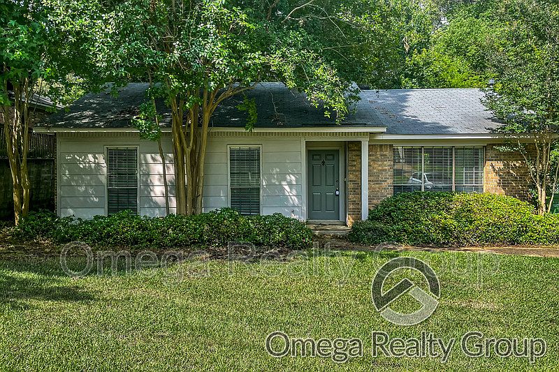 1st image of 3253 Hillcrest Ln