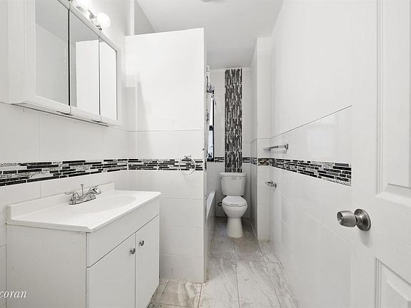5th image of 810 Ocean Ave APT 2B