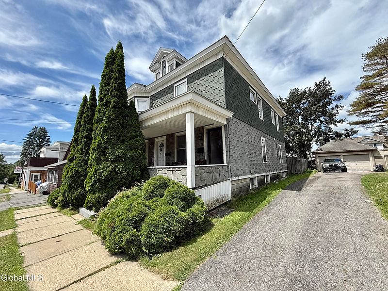 2nd image of 232-234 Locust Avenue